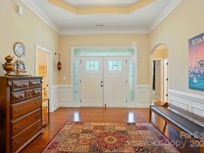 9330 Carneros Creek Road, Charlotte, NC 28214.  MLS# CAR4270706, YatesRealty ID 27842. 