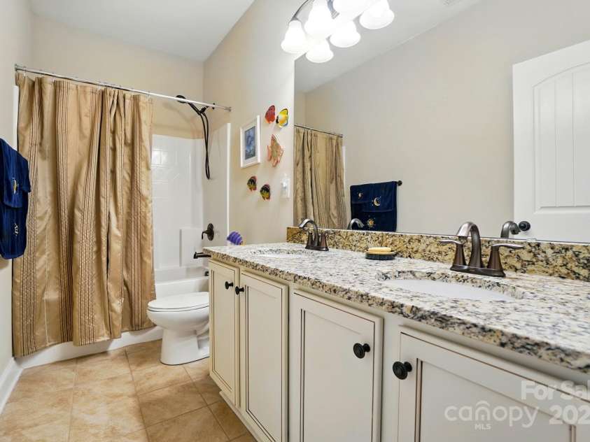 9330 Carneros Creek Road, Charlotte, NC 28214.  MLS# CAR4270706, YatesRealty ID 27842. 