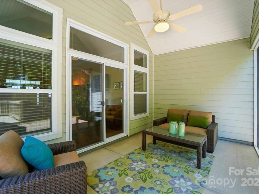 9330 Carneros Creek Road, Charlotte, NC 28214.  MLS# CAR4270706, YatesRealty ID 27842. 