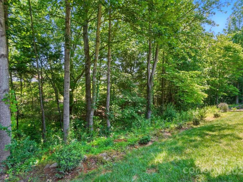 9330 Carneros Creek Road, Charlotte, NC 28214.  MLS# CAR4270706, YatesRealty ID 27842. 