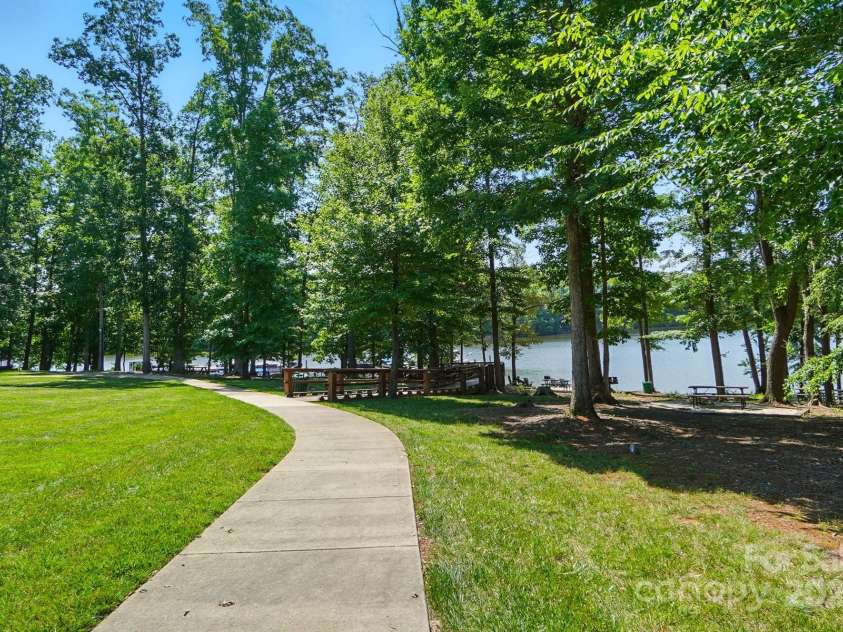 9330 Carneros Creek Road, Charlotte, NC 28214.  MLS# CAR4270706, YatesRealty ID 27842. 