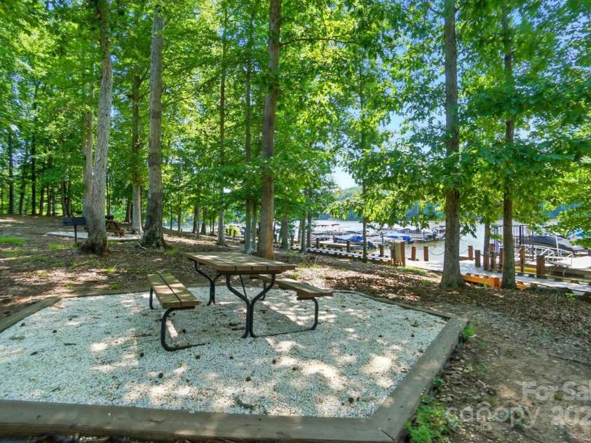 9330 Carneros Creek Road, Charlotte, NC 28214.  MLS# CAR4270706, YatesRealty ID 27842. 