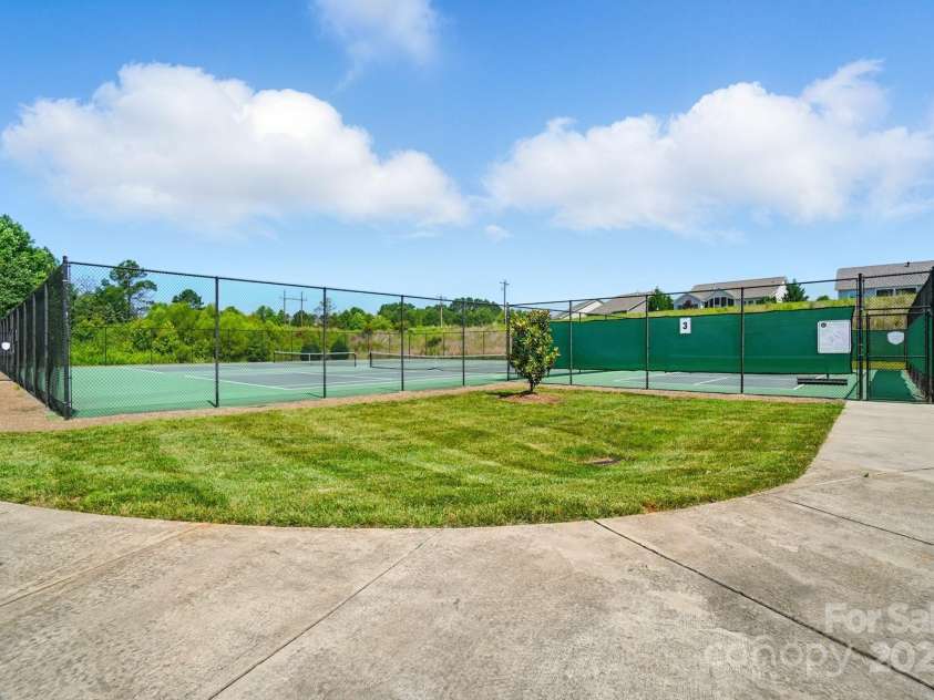 9330 Carneros Creek Road, Charlotte, NC 28214.  MLS# CAR4270706, YatesRealty ID 27842. 