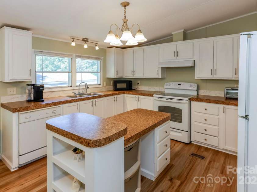 316 Andy Drive, Forest City, NC 28043.  MLS# CAR4282685, YatesRealty ID 27843. 