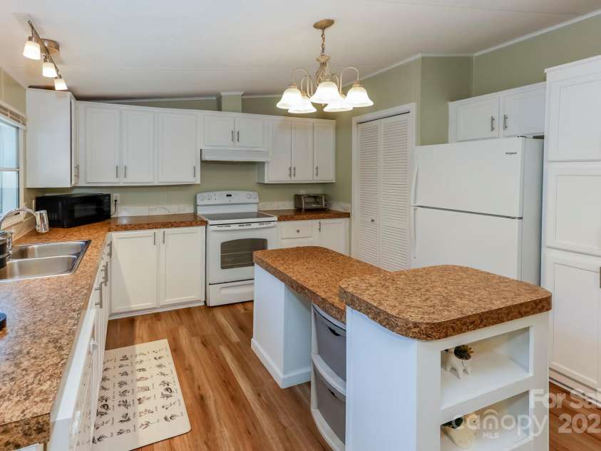 316 Andy Drive, Forest City, NC 28043.  MLS# CAR4282685, YatesRealty ID 27843. 