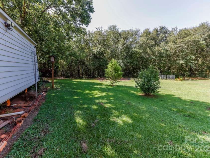 316 Andy Drive, Forest City, NC 28043.  MLS# CAR4282685, YatesRealty ID 27843. 