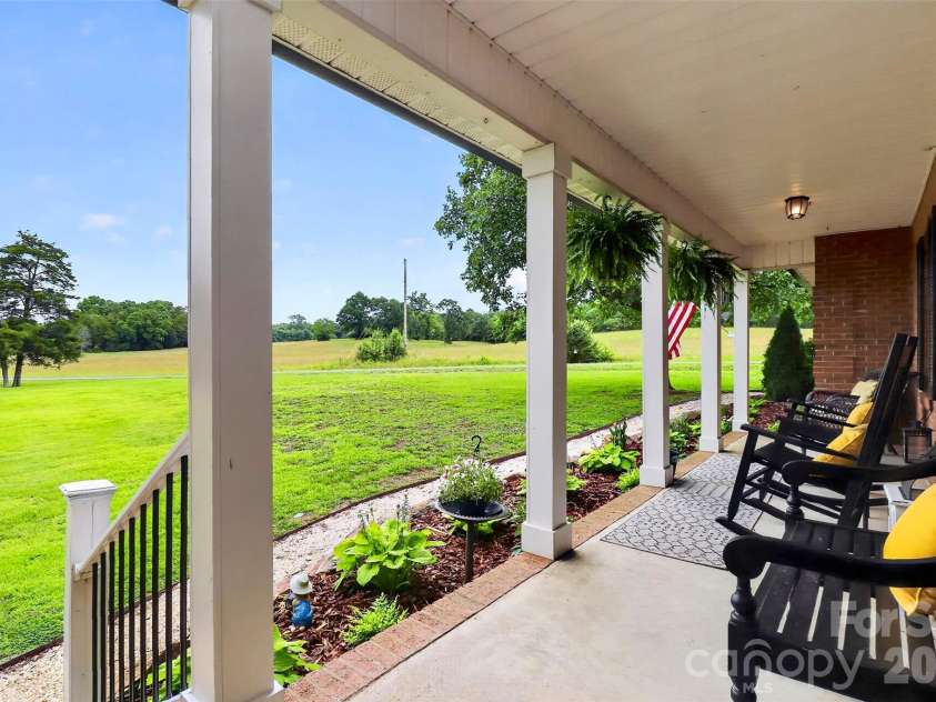 6720 County Line Road, Mount Pleasant, NC 28124.  MLS# CAR4389024, YatesRealty ID 27848. 