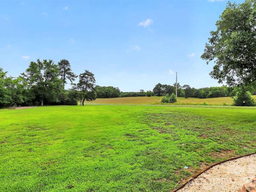 6720 County Line Road, Mount Pleasant, NC 28124.  MLS# CAR4389024, YatesRealty ID 27848. 