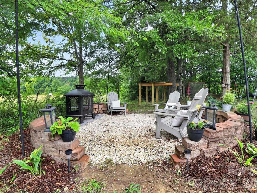 6720 County Line Road, Mount Pleasant, NC 28124.  MLS# CAR4389024, YatesRealty ID 27848. 