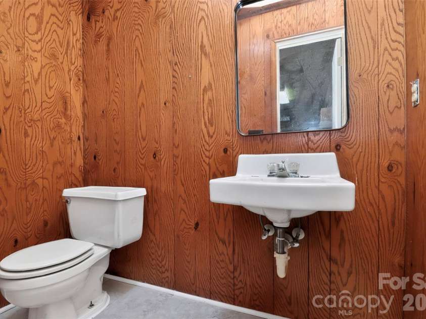 6720 County Line Road, Mount Pleasant, NC 28124.  MLS# CAR4389024, YatesRealty ID 27848. 
