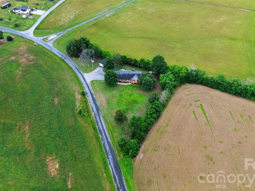 6720 County Line Road, Mount Pleasant, NC 28124.  MLS# CAR4389024, YatesRealty ID 27848. 