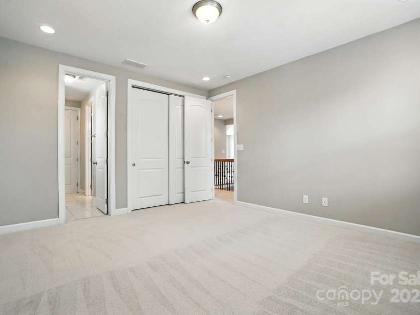 17425 Closest Pin Drive, Huntersville, NC 28078.  MLS# CAR4279964, YatesRealty ID 27849. 