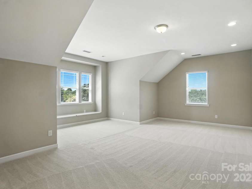 17425 Closest Pin Drive, Huntersville, NC 28078.  MLS# CAR4279964, YatesRealty ID 27849. 