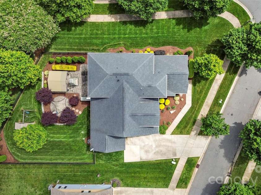 17425 Closest Pin Drive, Huntersville, NC 28078.  MLS# CAR4279964, YatesRealty ID 27849. 