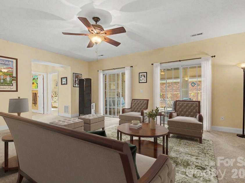 606 Carriage Commons Drive, Hendersonville, NC 28791.  MLS# CAR4386176, YatesRealty ID 27849. Virtually Staged 