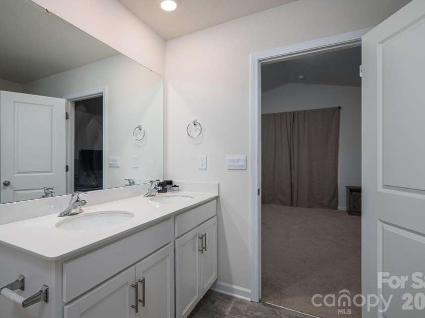 1778 Bright Hope Lane, Dallas, NC 28034.  MLS# CAR4375223, YatesRealty ID 2785. 