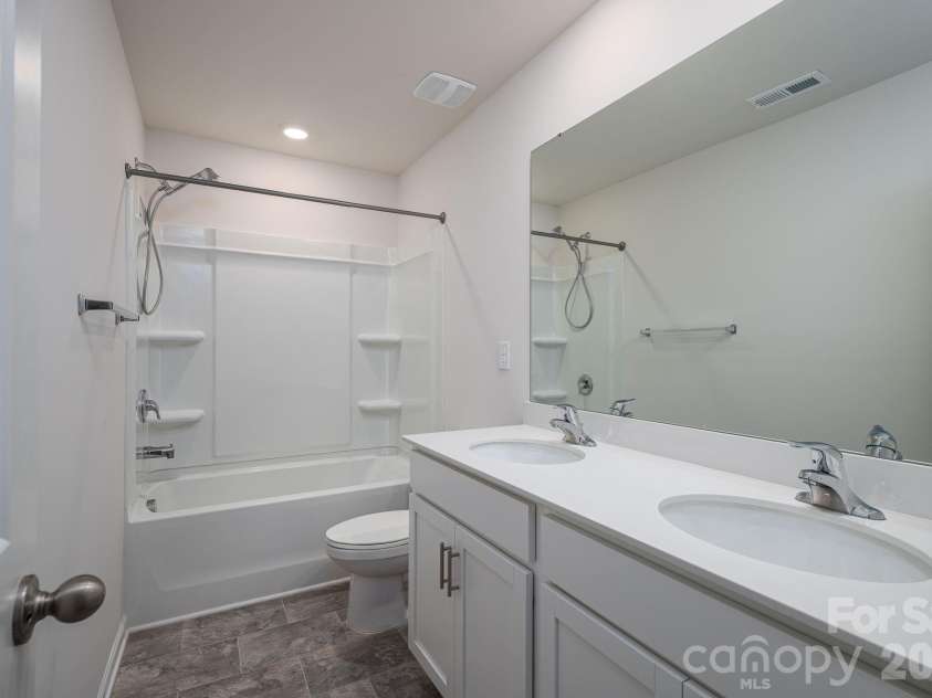 1778 Bright Hope Lane, Dallas, NC 28034.  MLS# CAR4375223, YatesRealty ID 2785. 