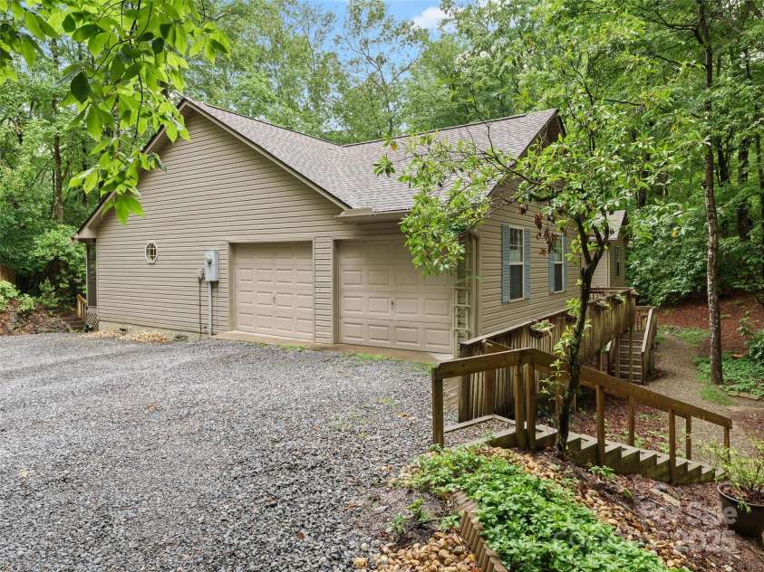 3128 Connestee Trail, Brevard, NC 28712.  MLS# CAR4271941, YatesRealty ID 27850. 