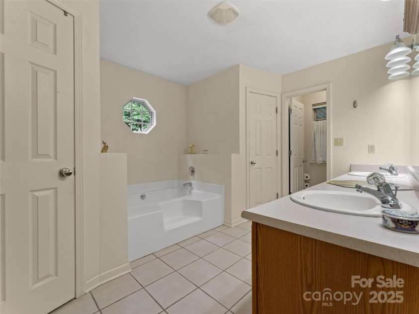 3128 Connestee Trail, Brevard, NC 28712.  MLS# CAR4271941, YatesRealty ID 27850. 