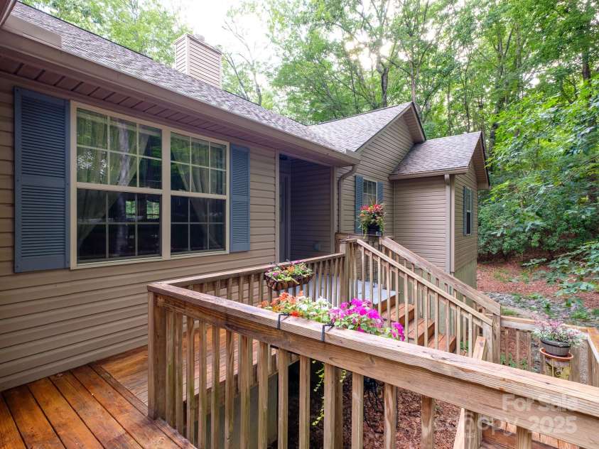 3128 Connestee Trail, Brevard, NC 28712.  MLS# CAR4271941, YatesRealty ID 27850. 