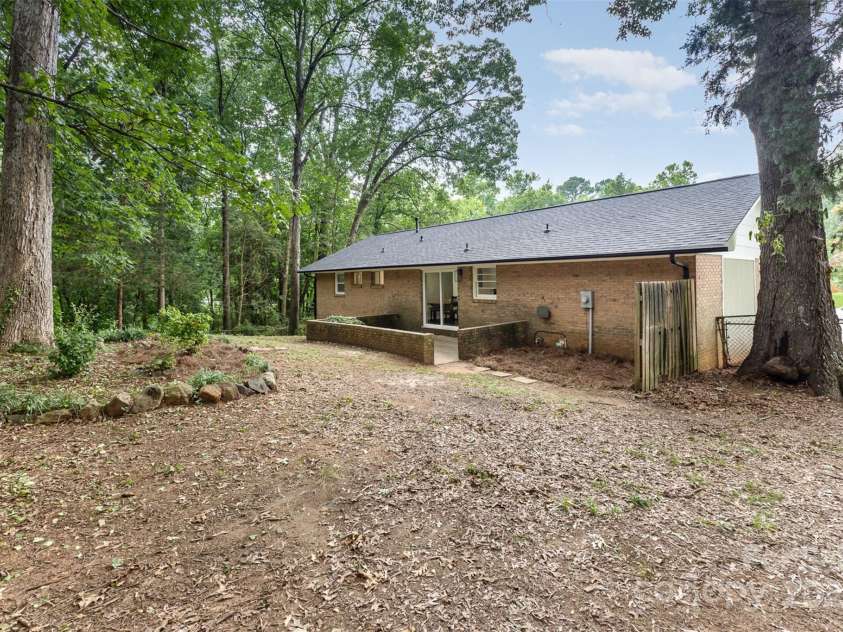 1948 Marett Boulevard, Rock Hill, SC 29732.  MLS# CAR4279829, YatesRealty ID 27851. 