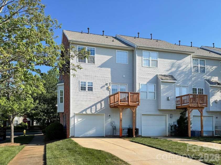 6748 Mountain Majesty Way, Huntersville, NC 28078.  MLS# CAR4373594, YatesRealty ID 27851. 