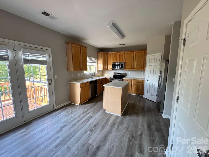 6748 Mountain Majesty Way, Huntersville, NC 28078.  MLS# CAR4373594, YatesRealty ID 27851. 