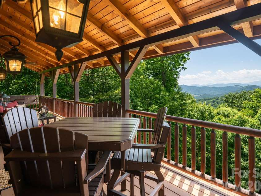 14 Marlin Trail, Waynesville, NC 28785.  MLS# CAR4385965, YatesRealty ID 27852. 