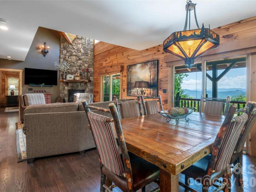 14 Marlin Trail, Waynesville, NC 28785.  MLS# CAR4385965, YatesRealty ID 27852. 