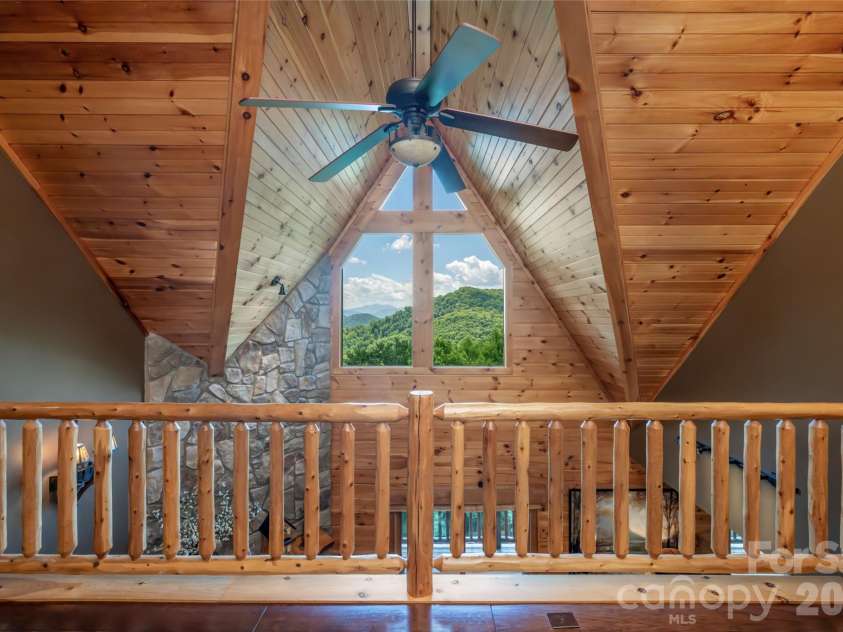 14 Marlin Trail, Waynesville, NC 28785.  MLS# CAR4385965, YatesRealty ID 27852. 