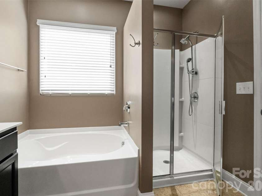 4111 Sunset Ridge, Rock Hill, SC 29732.  MLS# CAR4385227, YatesRealty ID 27853. 