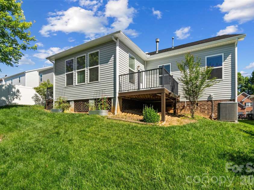 4111 Sunset Ridge, Rock Hill, SC 29732.  MLS# CAR4385227, YatesRealty ID 27853. 