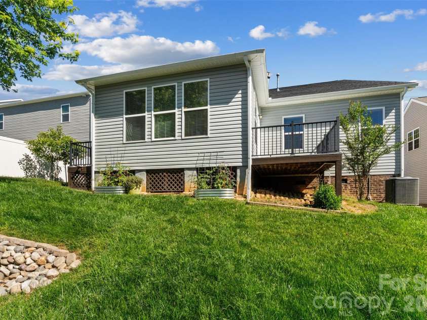 4111 Sunset Ridge, Rock Hill, SC 29732.  MLS# CAR4385227, YatesRealty ID 27853. 