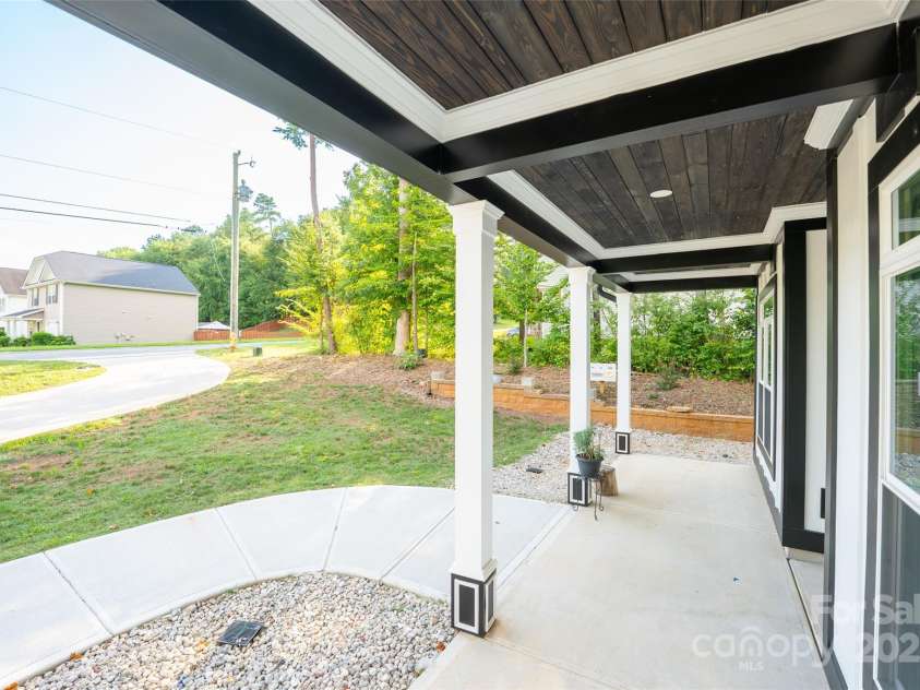 4218 Enoch Drive, Charlotte, NC 28269.  MLS# CAR4281384, YatesRealty ID 27854. 