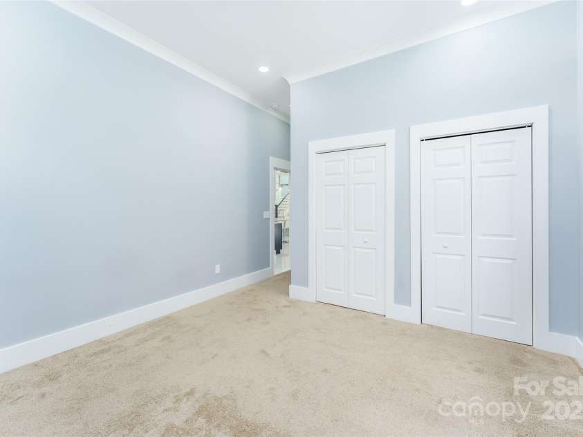 4218 Enoch Drive, Charlotte, NC 28269.  MLS# CAR4281384, YatesRealty ID 27854. 