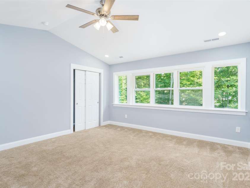 4218 Enoch Drive, Charlotte, NC 28269.  MLS# CAR4281384, YatesRealty ID 27854. 