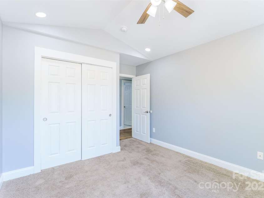4218 Enoch Drive, Charlotte, NC 28269.  MLS# CAR4281384, YatesRealty ID 27854. 