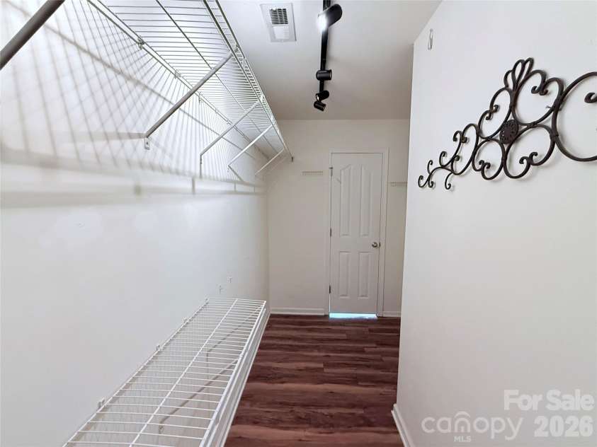 115 Thorsen Drive, Mooresville, NC 28117.  MLS# CAR4389151, YatesRealty ID 27855. 