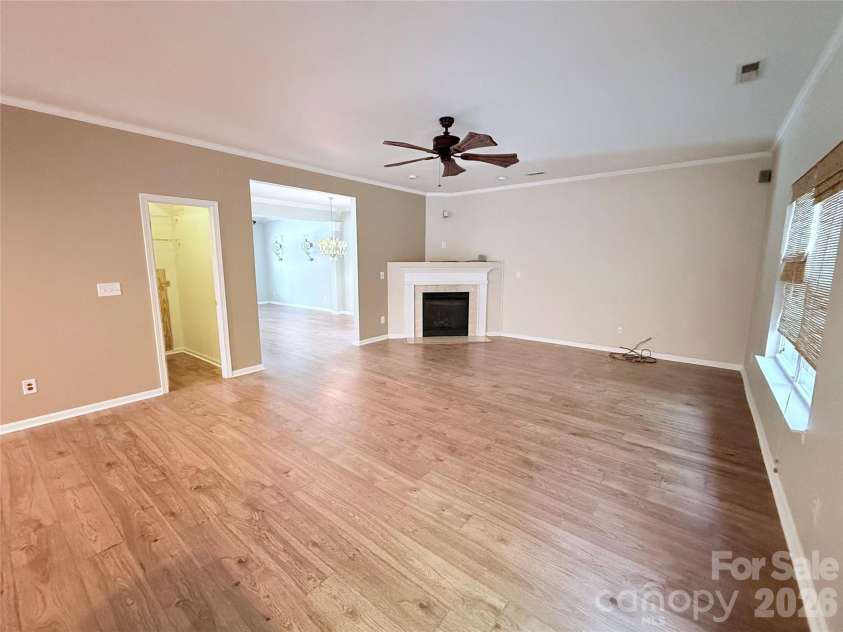 115 Thorsen Drive, Mooresville, NC 28117.  MLS# CAR4389151, YatesRealty ID 27855. 