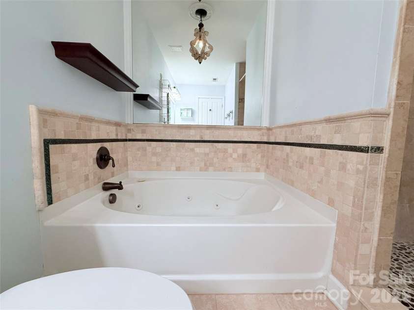 115 Thorsen Drive, Mooresville, NC 28117.  MLS# CAR4389151, YatesRealty ID 27855. 