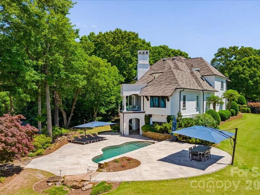 15503 Fishermans Rest Court, Cornelius, NC 28031.  MLS# CAR4368975, YatesRealty ID 27856. 