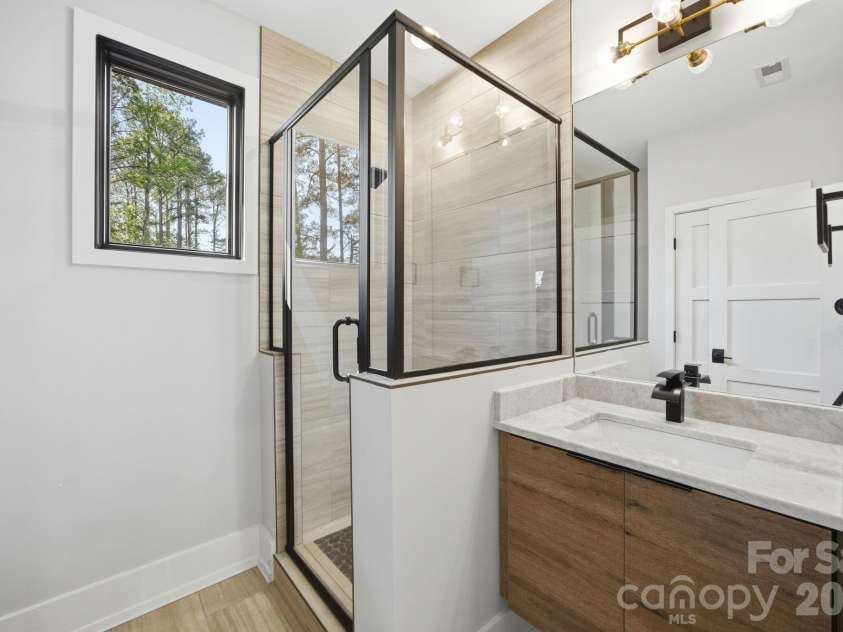 132 Binns Road, Mooresville, NC 28117.  MLS# CAR4379483, YatesRealty ID 27857. 