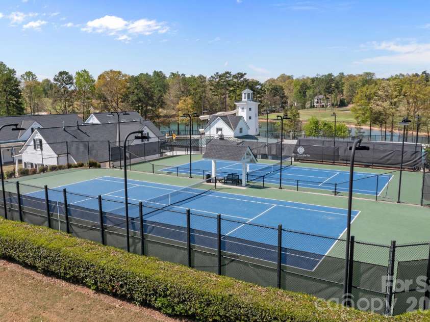 132 Binns Road, Mooresville, NC 28117.  MLS# CAR4379483, YatesRealty ID 27857. 