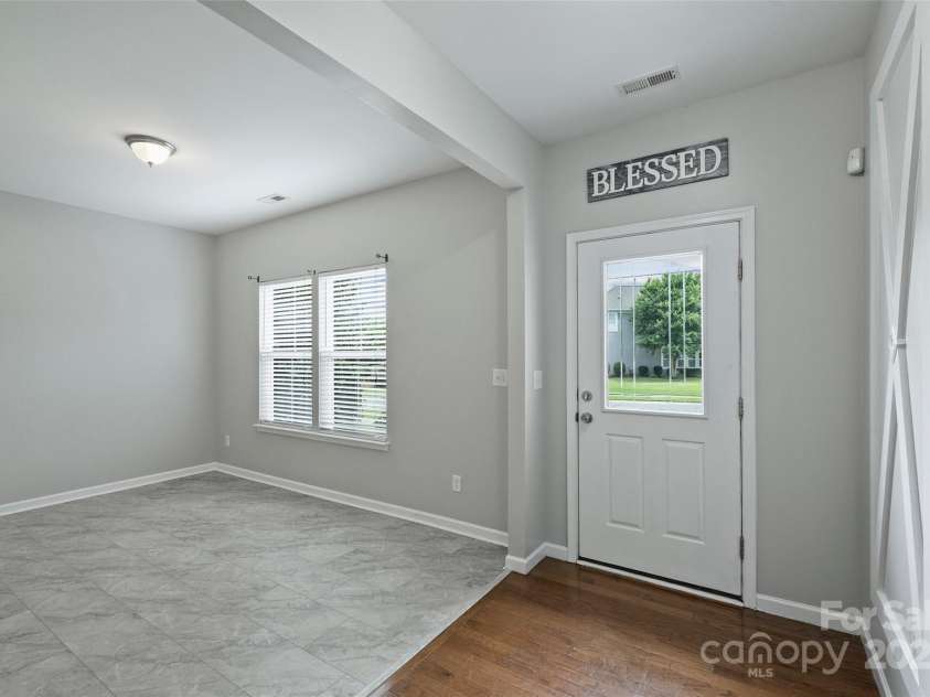 2514 Mountain Laurel Avenue, Concord, NC 28027.  MLS# CAR4284170, YatesRealty ID 27858. Foyer