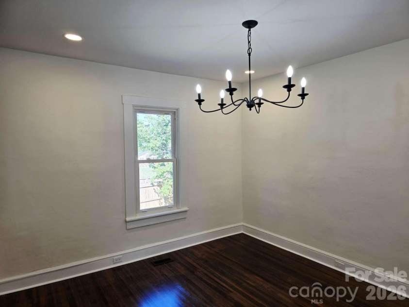 428 15th Street, Cramerton, NC 28032.  MLS# CAR4387486, YatesRealty ID 27858. 