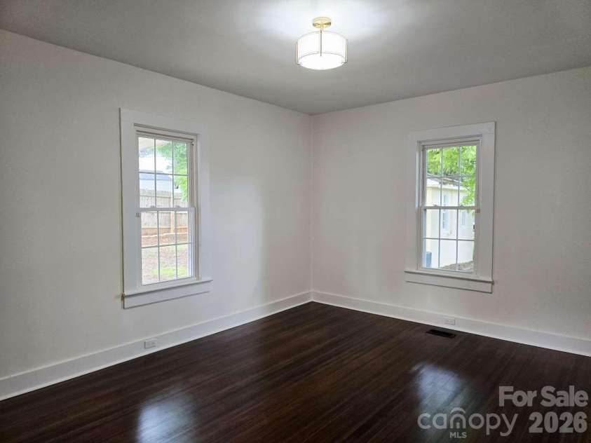 428 15th Street, Cramerton, NC 28032.  MLS# CAR4387486, YatesRealty ID 27858. 