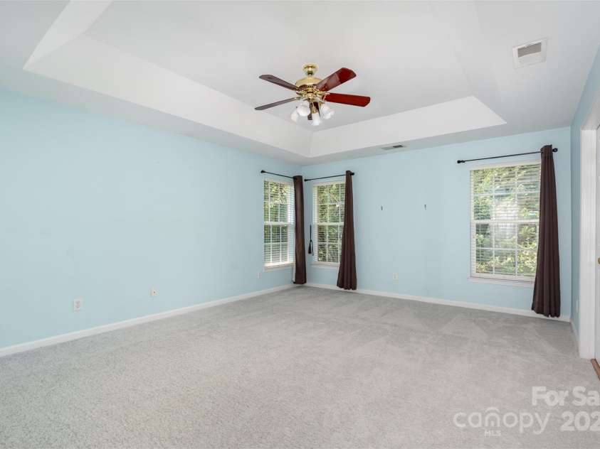8221 Brookings Drive, Charlotte, NC 28269.  MLS# CAR4257693, YatesRealty ID 27860. 