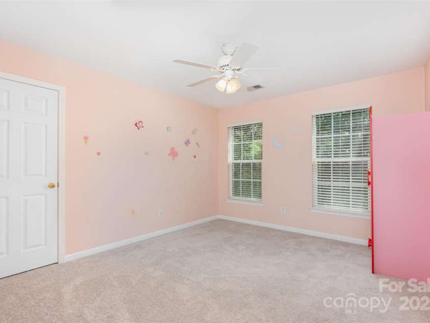 8221 Brookings Drive, Charlotte, NC 28269.  MLS# CAR4257693, YatesRealty ID 27860. 