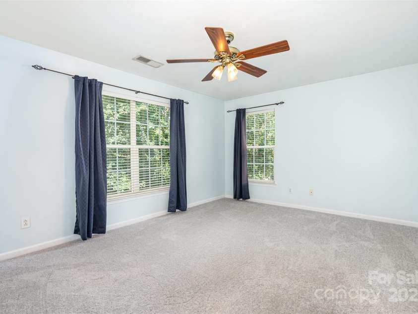 8221 Brookings Drive, Charlotte, NC 28269.  MLS# CAR4257693, YatesRealty ID 27860. 