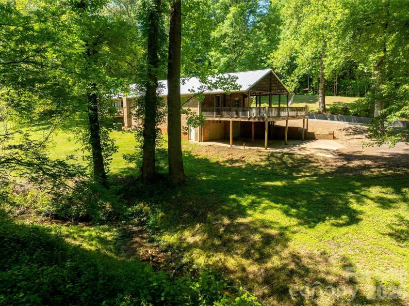142 Pioneer Road, Harmony, NC 28634.  MLS# CAR4384593, YatesRealty ID 27861. 